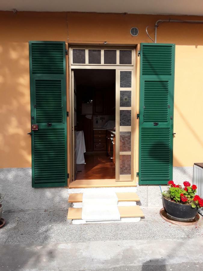 Olgatan Apartment Deiva Marina Bagian luar foto