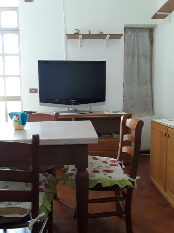 Olgatan Apartment Deiva Marina Bagian luar foto