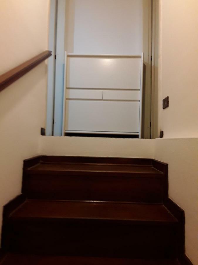 Olgatan Apartment Deiva Marina Bagian luar foto